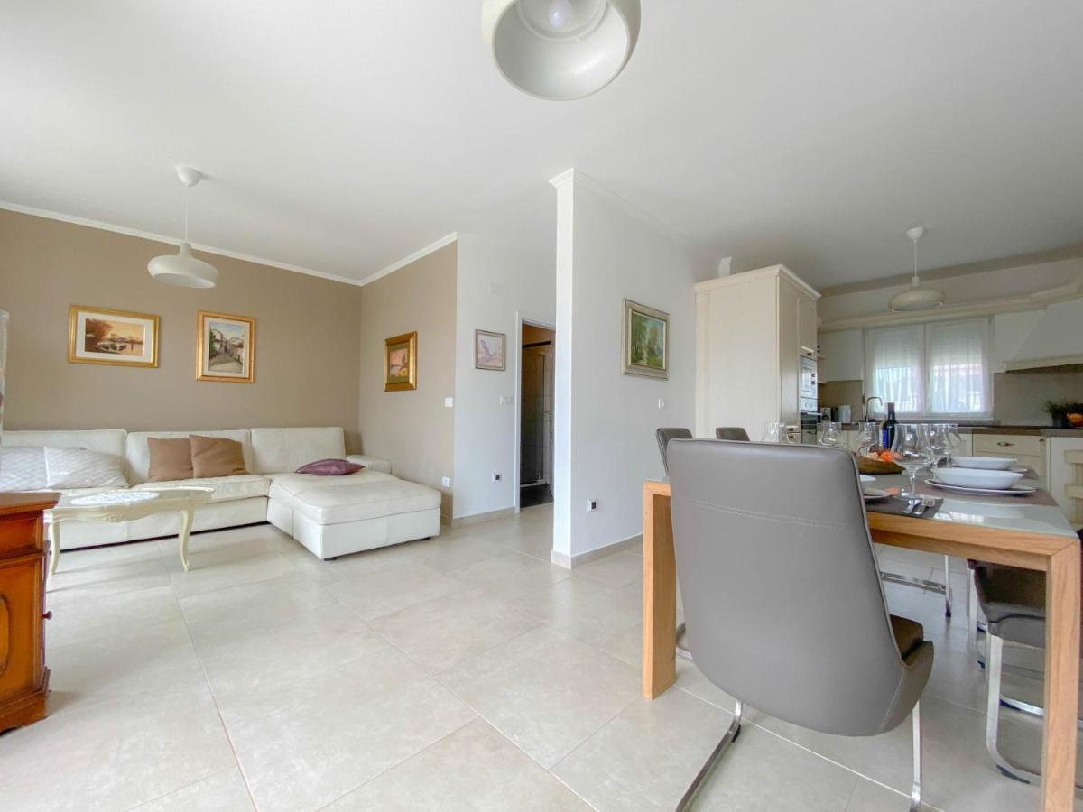 Bužinija Casa Hana מראה חיצוני תמונה